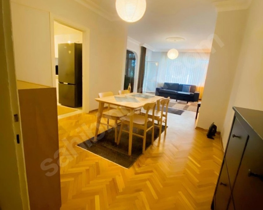 BOSTANCI'DA MÜKEMMEL KONUMDA SATILIK 2+1 FIRSAT DAİRE