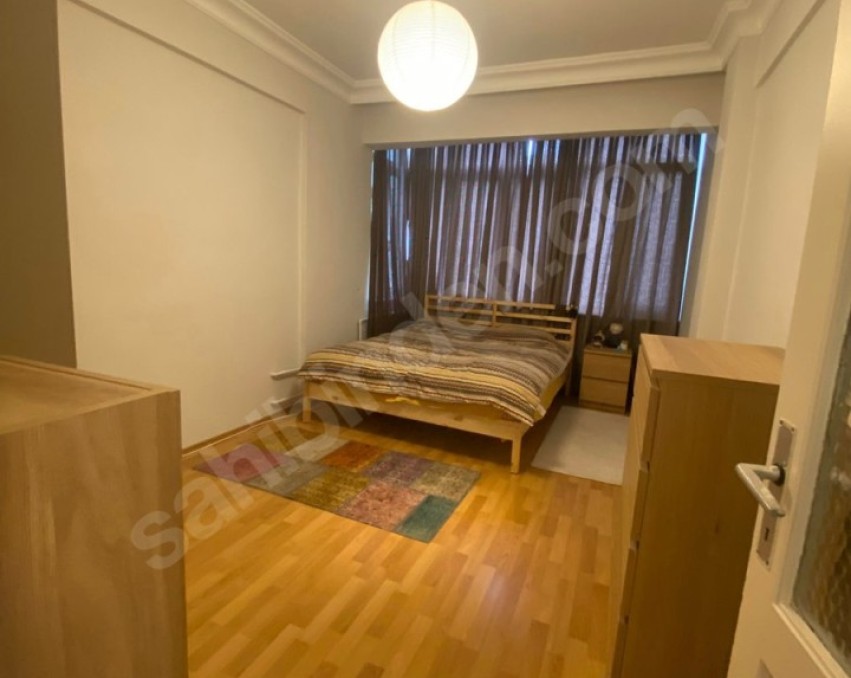 BOSTANCI'DA MÜKEMMEL KONUMDA SATILIK 2+1 FIRSAT DAİRE
