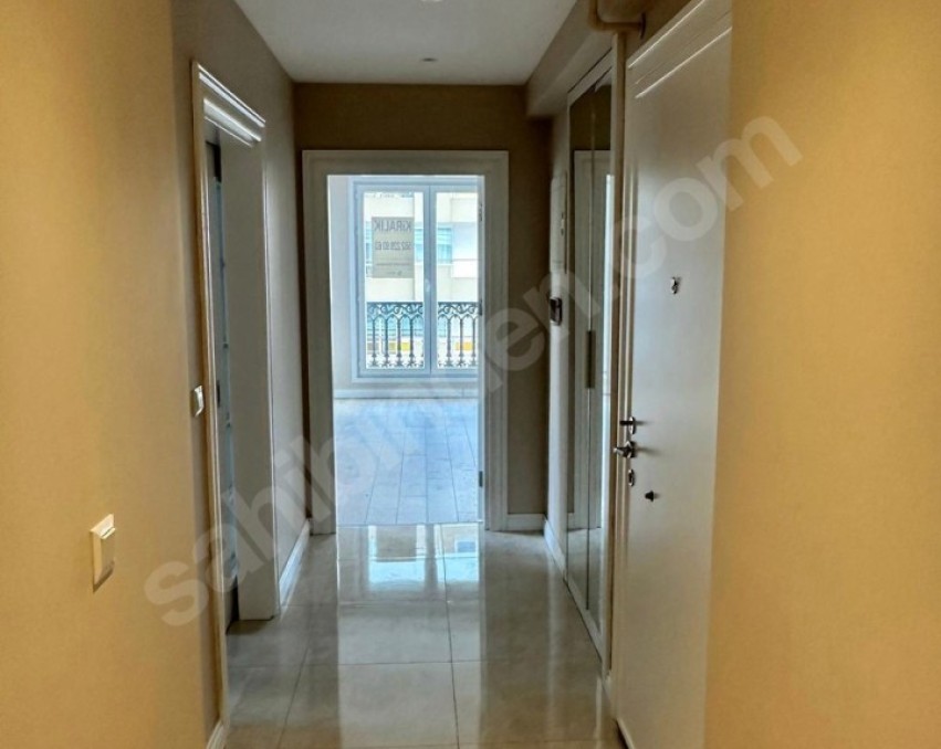 BOSTANCI ÇAĞLAR SOKAKTA 3+1 BAĞDAT CADDESİNE YAKIN BOŞ DAİRE